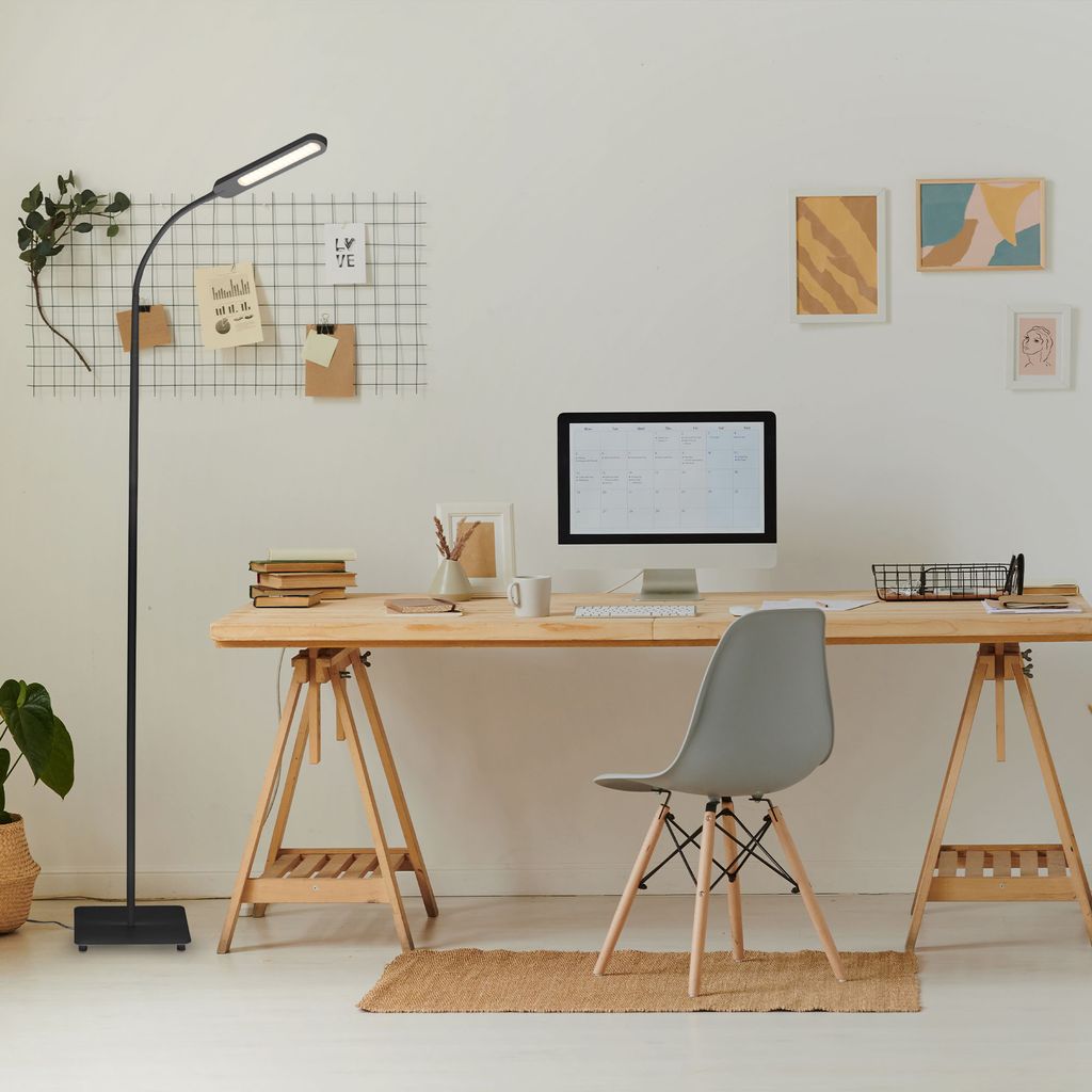 Stehlampe - 6.5W. 600lm. LED. dimmbar. touch. schwenkbar. CCT. Schwarz 5