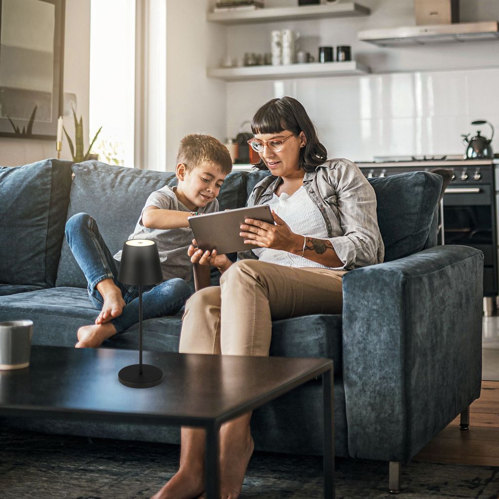 Tischlampe - 2.6W. 240lm. kabellos. led. dimmbar. warmweiß. schwarz 3