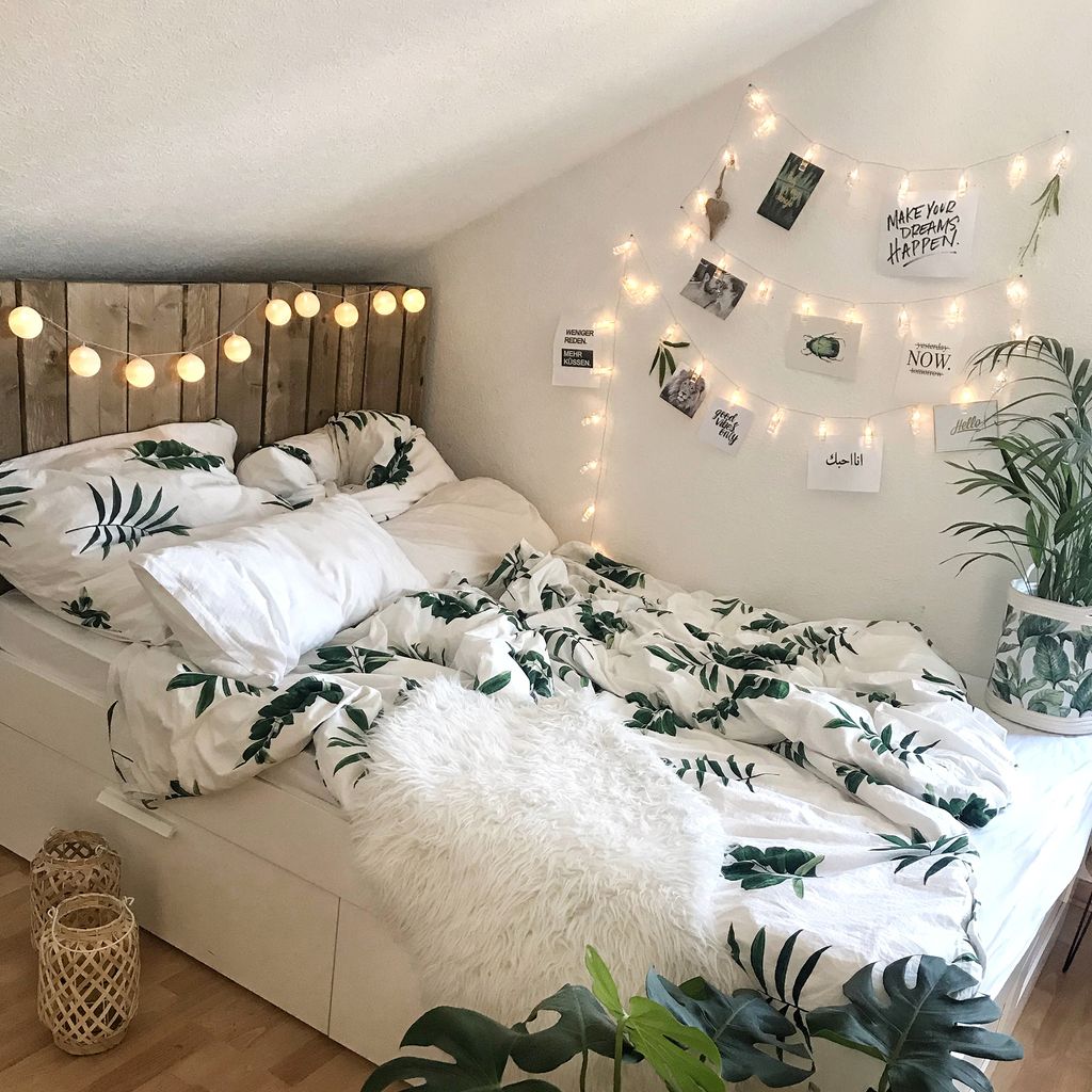 Lichterkette - 2.4W. 120lm. 5m. LED. batteriebetrieben. 40 clips. warmweiß. klar 2